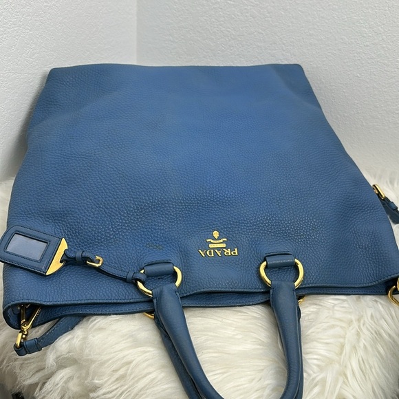 💯 Authentic Prada Two-Way  Leather Tote Bag🍀 - Picture 14 of 17